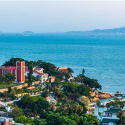 福建旅游路線廈武聯(lián)游 純玩雙動5天4晚游 廈門鼓浪嶼 武夷天游峰 大紅袍母樹 一線天 帆船出海 灘涂趕海 演武觀景臺 一國兩制沙灘 南普陀寺