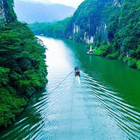 長江三峽、黃金游輪單高單飛五天【陽臺雙床房】超豪華黃金系列五星游船，長江流域最豪華涉外游輪